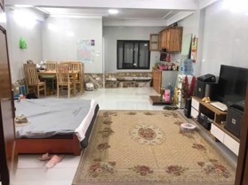 Cho thuê căn hộ DT 40m2 full nội thất đẹp, có ban công thoáng mát, giá chỉ 4.2tr/tháng
